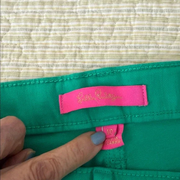 Lilly Pulitzer High Rise Super Skinny Jeans in the color Botanical Green. - Picture 6 of 6